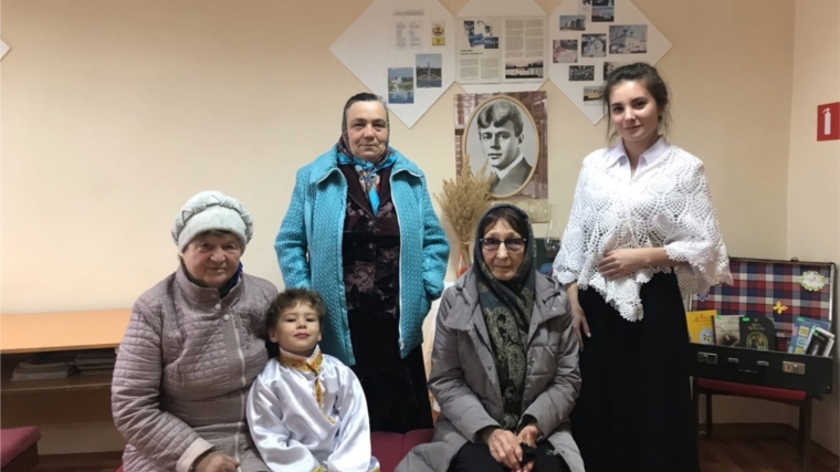В Малокошелеевской сельской библиотеке прошёл вечер, посвящённый «Есенинским чтениям»
