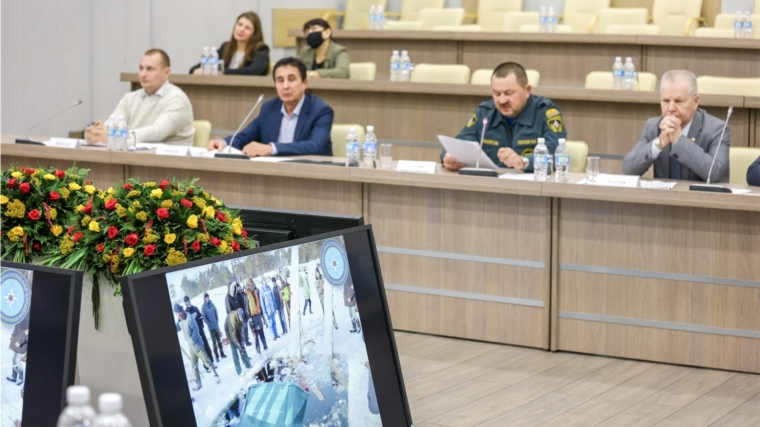 Заседание Комиссии по предупреждению и ликвидации чрезвычайных ситуаций и обеспечению пожарной безопасности в Чувашской Республике