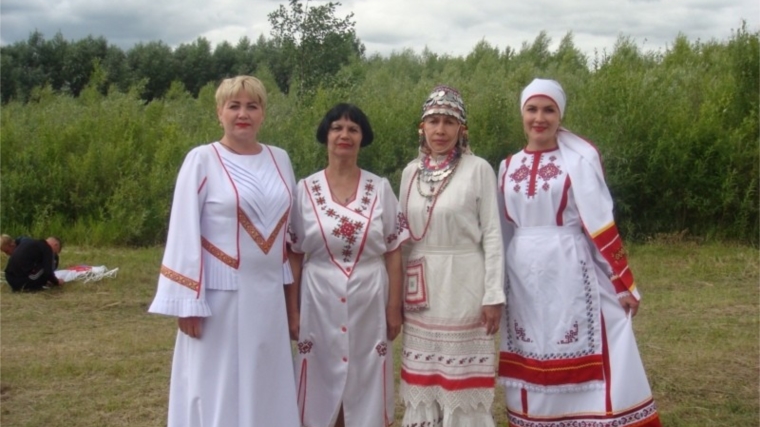 Празднование Дня чувашской вышивки