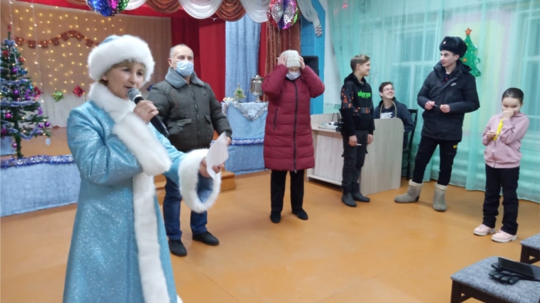 Развлекательная программа «Вместе встретим Рождество» Мало – Бишевском СК