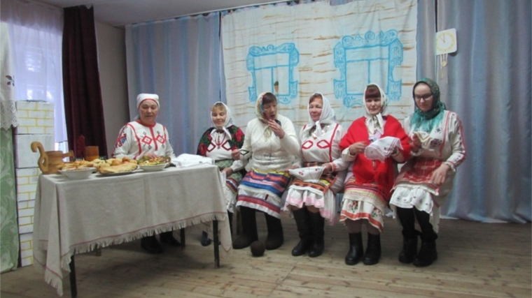 Фольклорный праздник в Первочурашевском сельском доме культуры