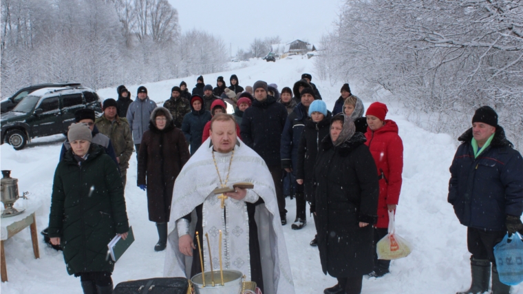 19 января в поселке Красный Октябрь прошел праздник Крещения Господня