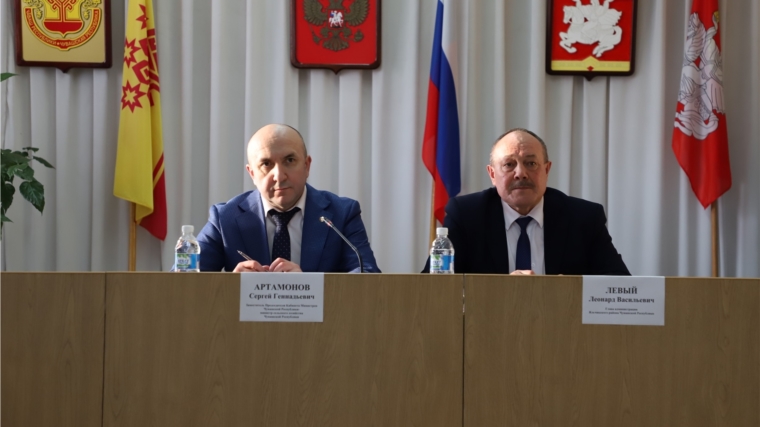 Правительственная комиссия во главе с Сергеем Артамоновым посетила Яльчикский район
