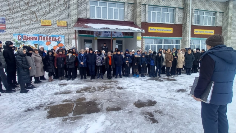 В МБОУ "Малобикшская СОШ" прошла учебная эвакуация