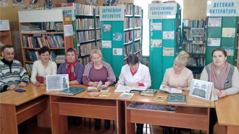 Беседа «Книга-свет просвещающий» в Питишевской сельской библиотеке в День православной книги