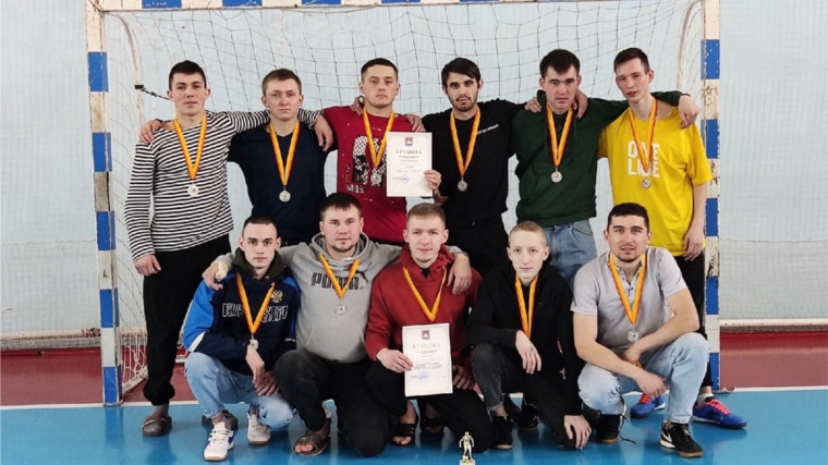 Футбольная команда " Заря"-серебрянный призер Ядринской Суперлиги по мини-футболу: