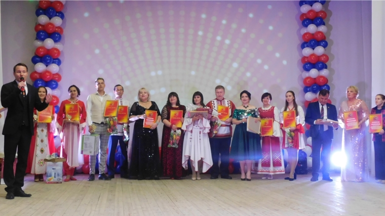 В Аликовском районе прошел ХХVI Межрегиональный фестиваль исполнителей чувашской эстрадной песни «Вирьял шевлисем»