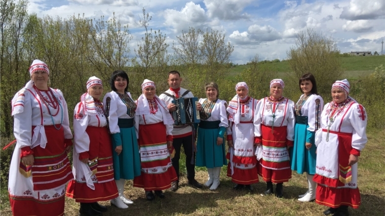 Творческие коллективы Кшаушского ЦСДК выступили на традиционной Ишакской ярмарке