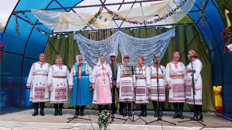 Жители деревни Малые Туваны отметили праздник «Хураçтÿ»