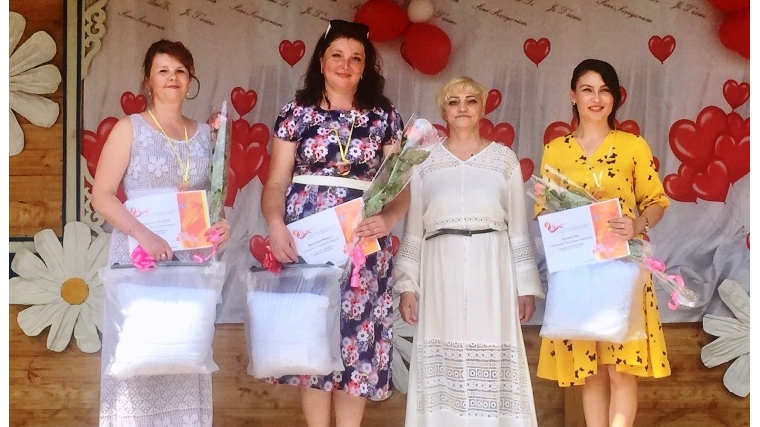 Торжественное чествование активных участников Чувашского республиканского конкурса «Я - женщина»