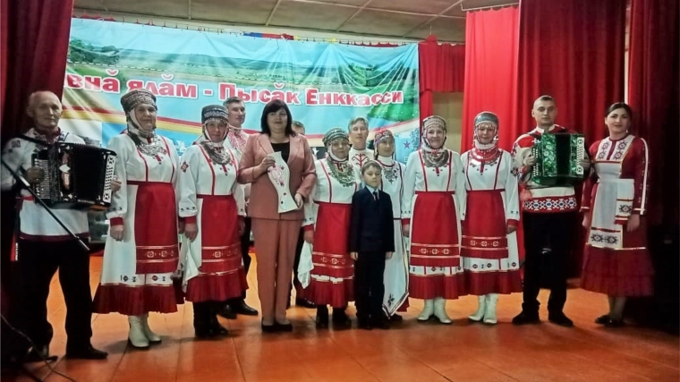 Открытие сезона праздничных концертов и театров в Большеяниковском СДК