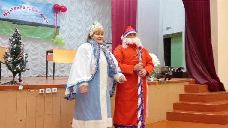 Розыгрыш новогодних билетов и новогоднее представление "Здравствуй, Дедушка Мороз» в Таутовском СДК