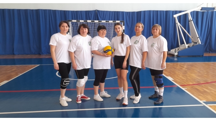 Большеяльчикская женская волейбольная команда заняла 3 место на соревнованиях женского культурно-спортивного фестиваля