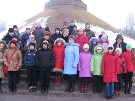 ТОС «Кировский-1»  провел экскурсию для детей из малообеспеченных семей