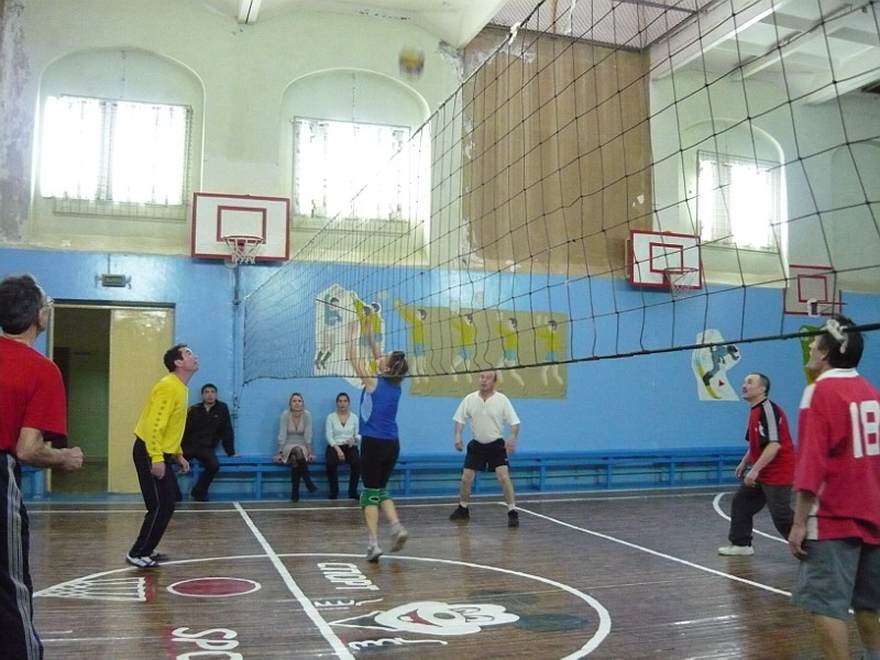 Впервые в ТОС «Гражданский» состоялся спортивный праздник для людей старшего возраста «О, спорт, ты -  радость!»
