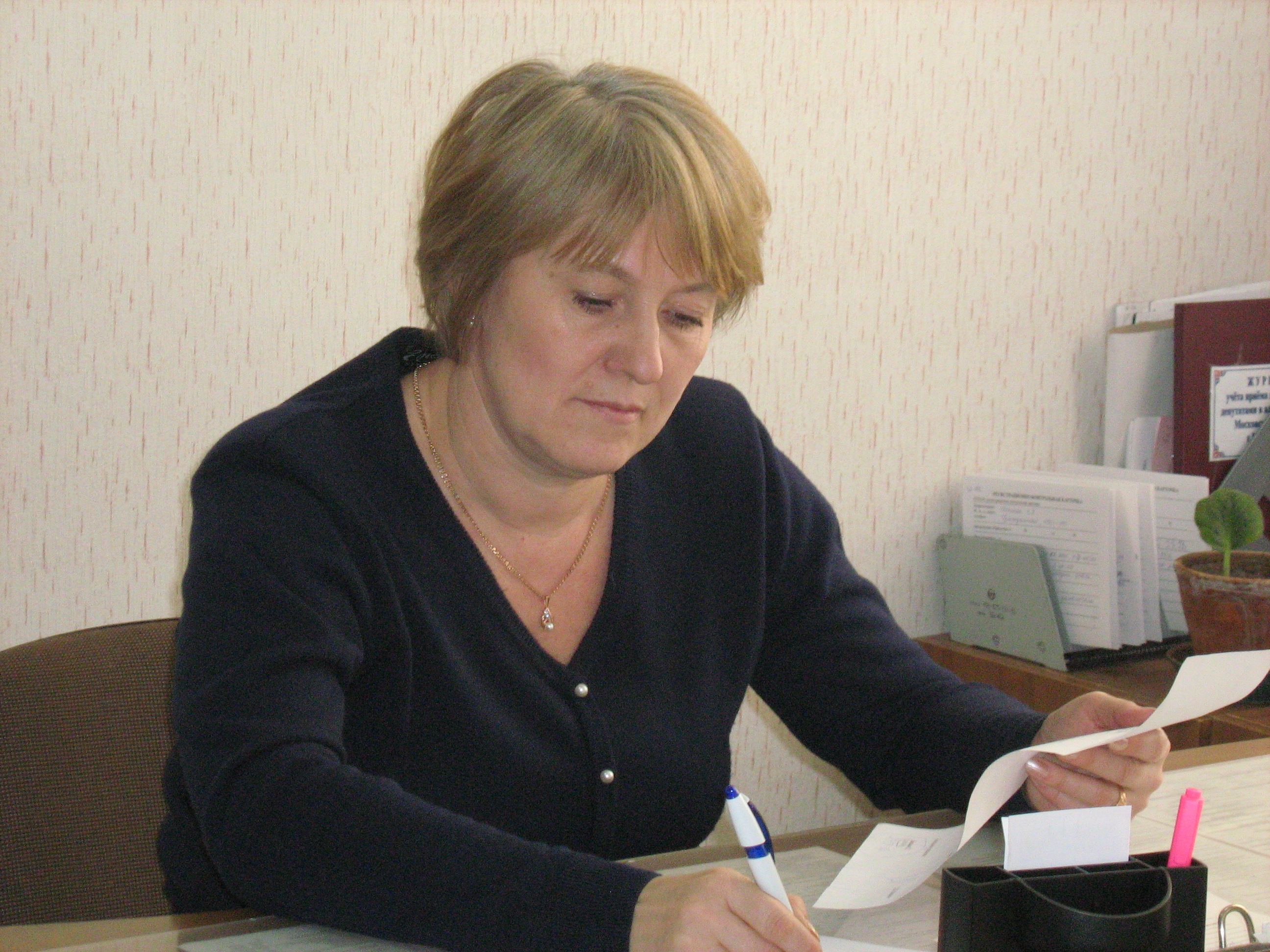 В  рамках Единого информационного дня заместитель министра здравоохранения и социального развития ЧР Надежда Осипова провела приём по личным вопросам 