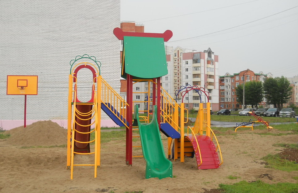 13:39 Строительство новых детских площадок – весомый вклад в развитие подрастающего поколения