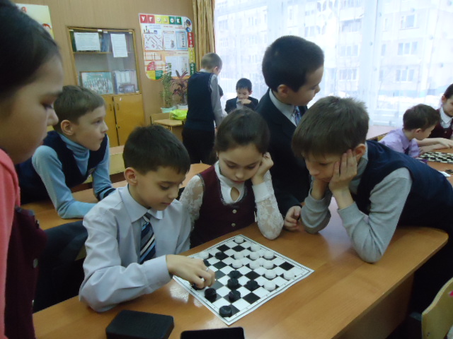 В ТОС «Юго-Запад» проходит шашечный турнир
