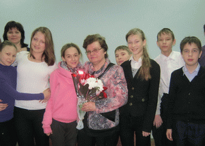 В рамках республиканского конкурса «Литературная Чувашия» школьники встретились с известной писательницей Валентиной Пугачевой