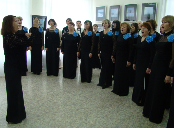 Проект «Музыкальный калейдоскоп»: концерт хоровой музыки состоялся в культурно-выставочном центре «Радуга»