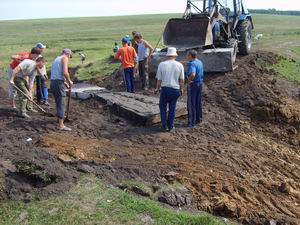  Большеяушское сельское поселение: руками  жителей деревни сохраняются пруды и строятся новые 