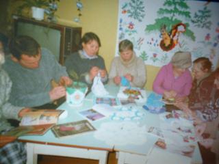 Рукодельницы  Альбусь-Сюрбеевского сельского поселения с  удовольствием  посещают  кружок 