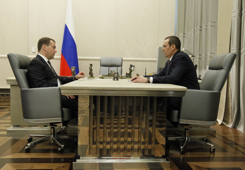 Дмитрий Медведев и Михаил Игнатьев обсудили перспективы социально-экономического развития Чувашии