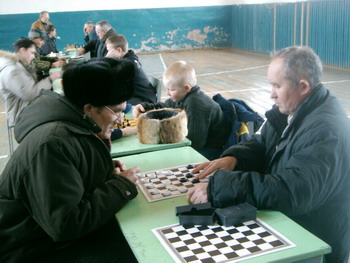 Состоялся турнир по шашкам   