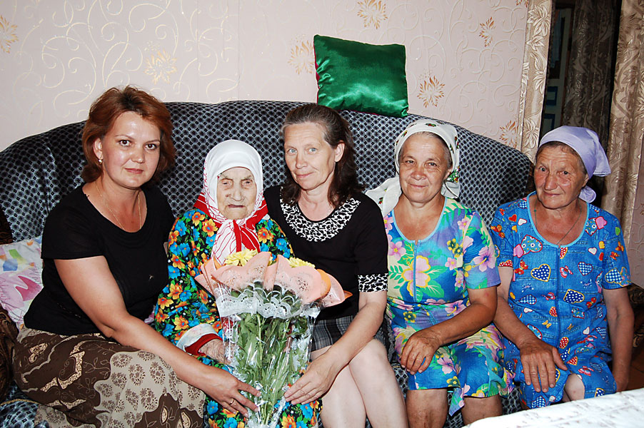 Ибресинский район: 101-летие со дня рождения отметила труженица тыла, вдова Никитина Ольга Якимовна