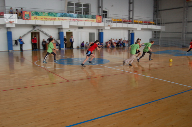 10:18 В Ибресинском районе игра в мини-футбол стала популярной среди женщин