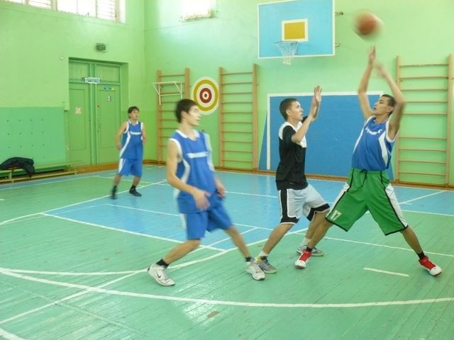 11:27 Республиканская акция «Молодежь за здоровый образ жизни»: финальные игры первенства Калининского района г. Чебоксары по баскетболу собрали лучшие команды