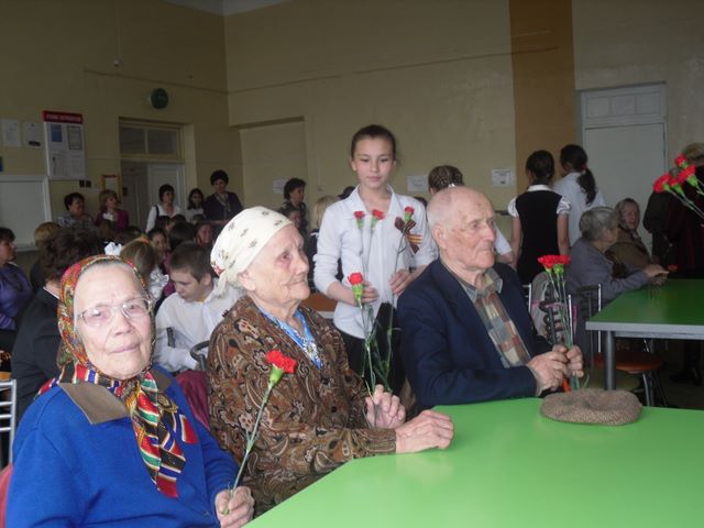 17:18 Уроки мужества, чести, любви к Родине преподают молодым поколениям чебоксарцев ветераны Великой Отечественной войны