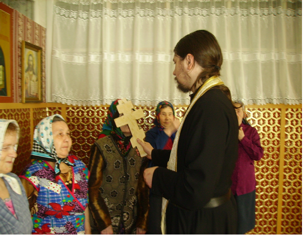 Благодаря сотрудничеству с церковью, праздник Светлой Пасхи придет в дома всех пенсионеров - подопечных Центра социального обслуживания населения Калининского района г. Чебоксары