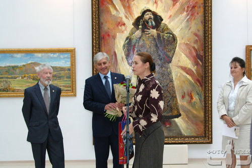 11:44 В Чувашском государственном художественном музее прошла встреча с народным художником России Василием Нестеренко