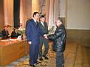 06 Министр сельского хозяйства ЧР М В Игнатьев вручает правительственные награды.jpg
