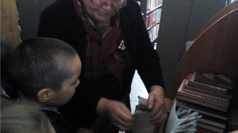 Путешествие в книжное царство в Сятракасинской сельской библиотеке