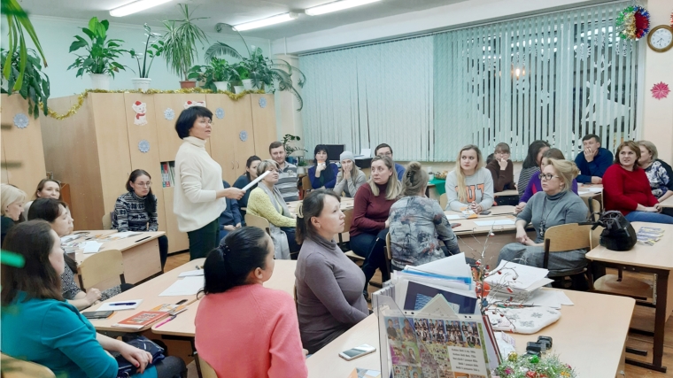 При чебоксарской школе № 62 г. Чебоксары создан семейный клуб «ВМЕСТЕ»