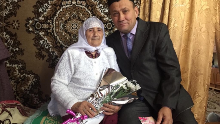 90 - летний юбилей отмечает жительница с.Шыгырдан Сагдетбану Минигалиевна Азмукова