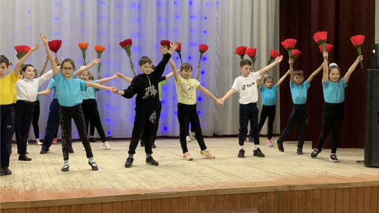 21 февраля в Шоршелском Доме культуры прошёл праздничный концерт «Служу Отечеству»