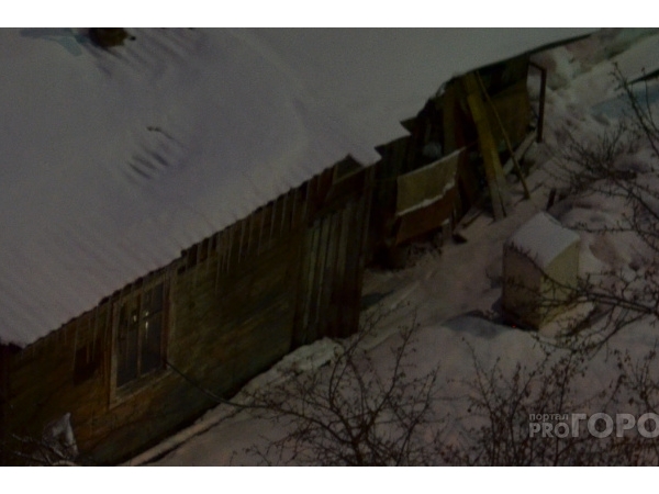 Житель Чувашии едва не замерз на собственной даче, его эвакуировали на снегоходе