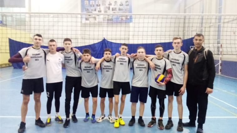 Сборная команда волейболистов Урмарского района вышли в финальные игры