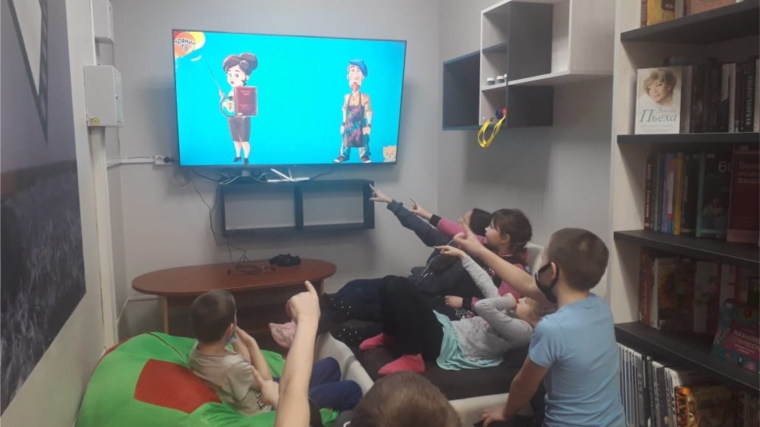 В Торханской сельской библиотеке состоялась видеопрогулка для младших школьников по миру профессий