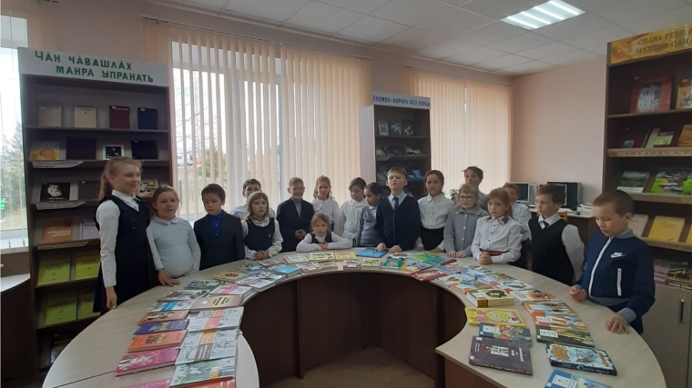 Познавательный час «Космодром Байконур» в Нижнекумашкинской сельской библиотеке в рамках всероссийской акции «Библионочь - 2021»