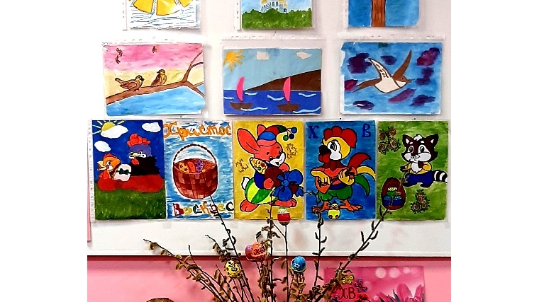 Выставка рисунков и поделок в Большеалгашинском сельском клубе и библиотеке