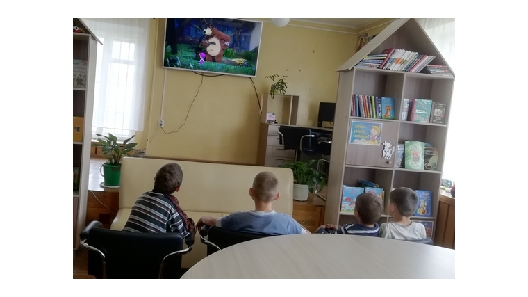 В Русско-Алгашинской библиотеке для детей прошла игра-викторина "В стране Мульти-Пульти".
