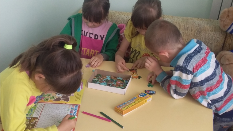 В Туванской сельской библиотеке им. Г. Федорова был проведен литературный праздник «С друзьями в библиотеку!»