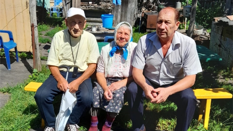 90 лет юбилей отметил житель д. Торханы Сарро Виктор Семенович