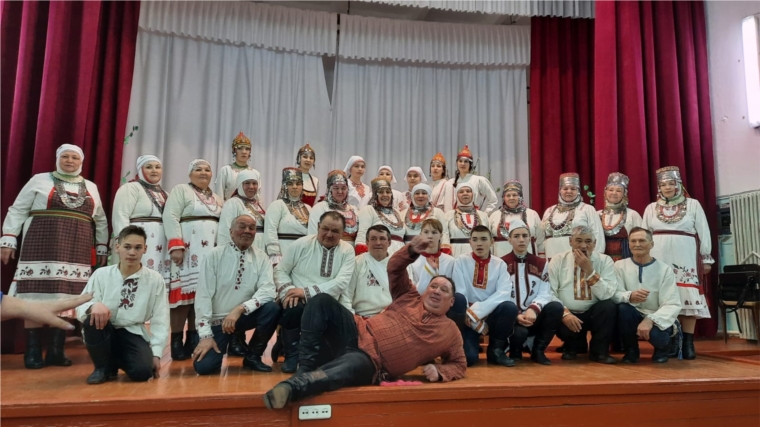 Концерт фольклорного коллектива «Татмãш ен» на присвоение звания «народный самодеятельный коллектив»