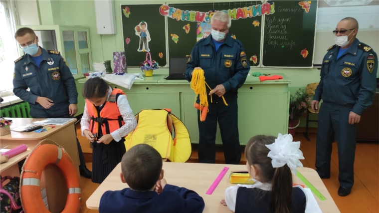 Открытый урок в средней школе г. Мариинский Посад, на улице Чкалова