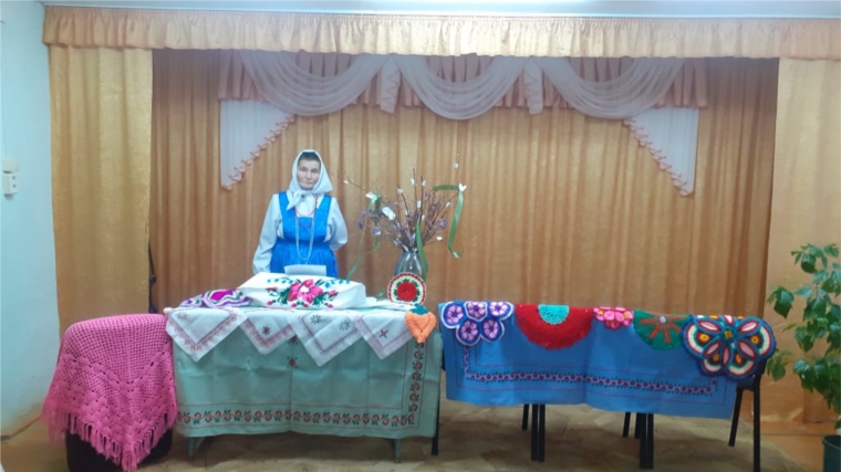 Мероприятия ко Дню чувашской вышивки в Русско-Сорминском сельском клубе.